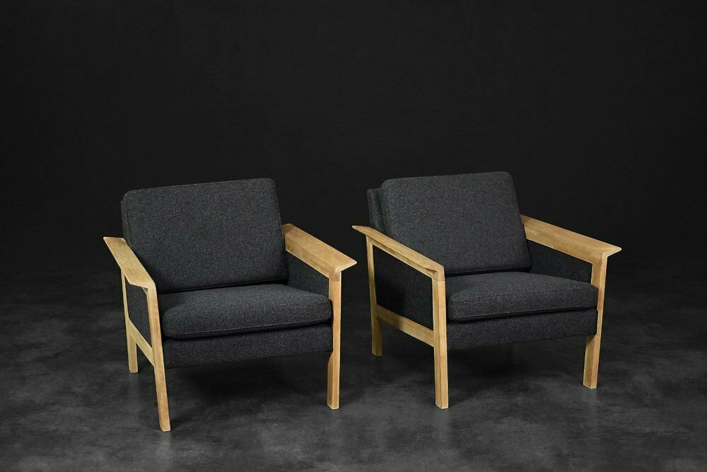 Mid Century Modern Danish Oak And Felt Lounge Chairs, 1960s, Set Of 2