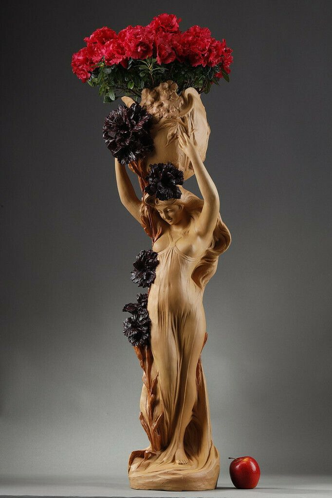 Polychrome Terracotta Sculpture, "Woman With A Basket" Signed Capaldo, 20th Century photo furniture