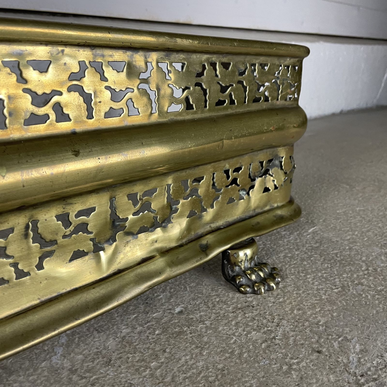 Victorian Brass Fender With Lions Paw Feet photo 245.0
