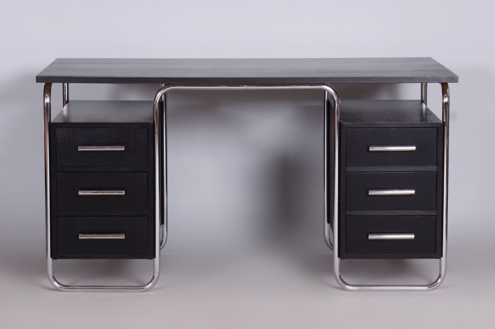 4250.0 Bauhaus Writing Desk And Chair, Rober Slezak, Chrome Plated Steel, Lacquered Wood, Czechia, 1930s photo