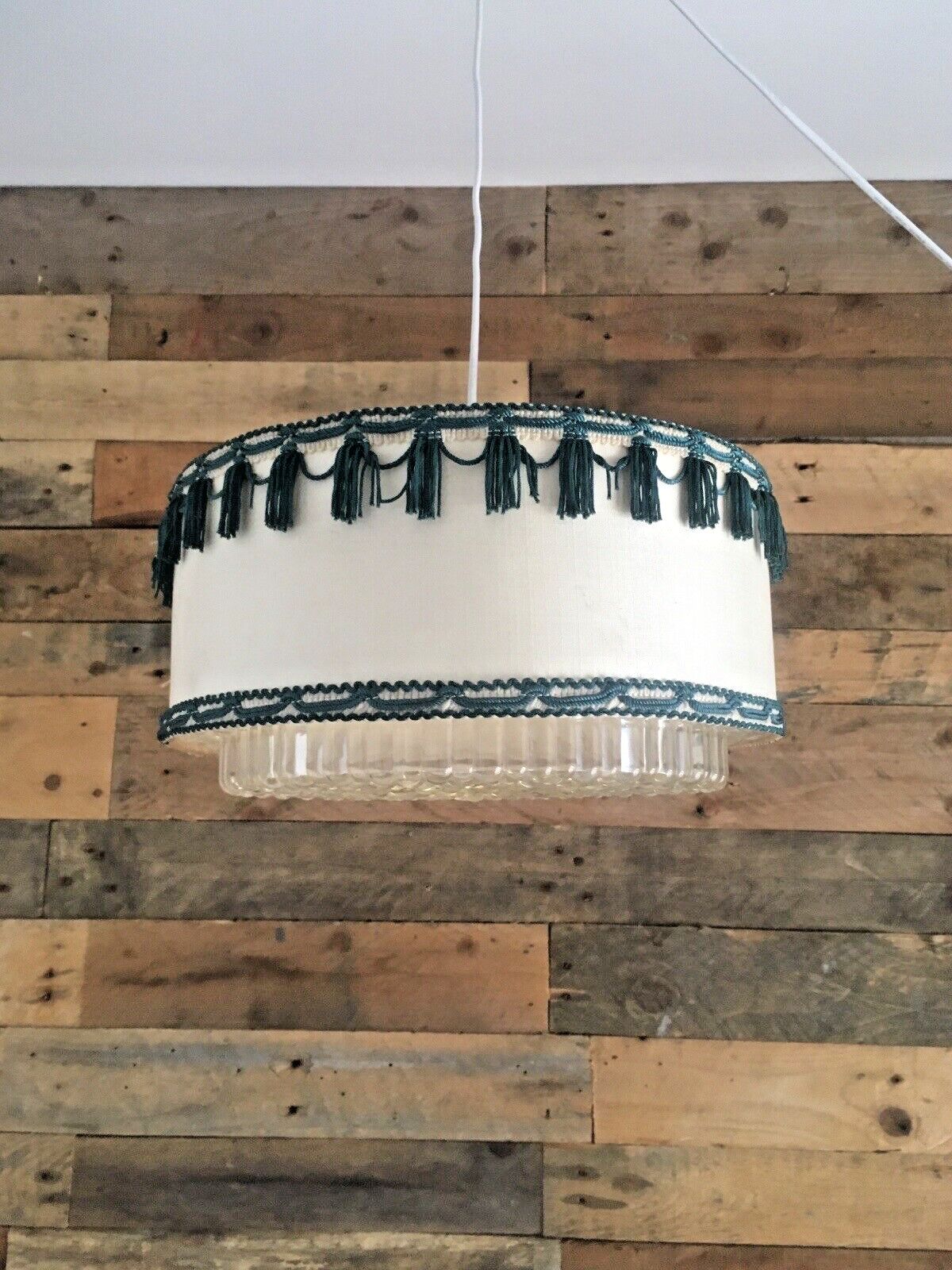 photo vinterior Mid Century 60's Tassel Fabric Knobbly Plastic Scandi Ceiling Light Lamp Shade