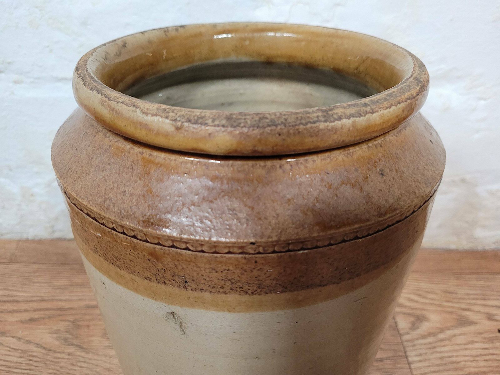 Doulton Ceramics / Pair Of Earthenware Pots / Antique Ceramic / Antique Pottery photo buy