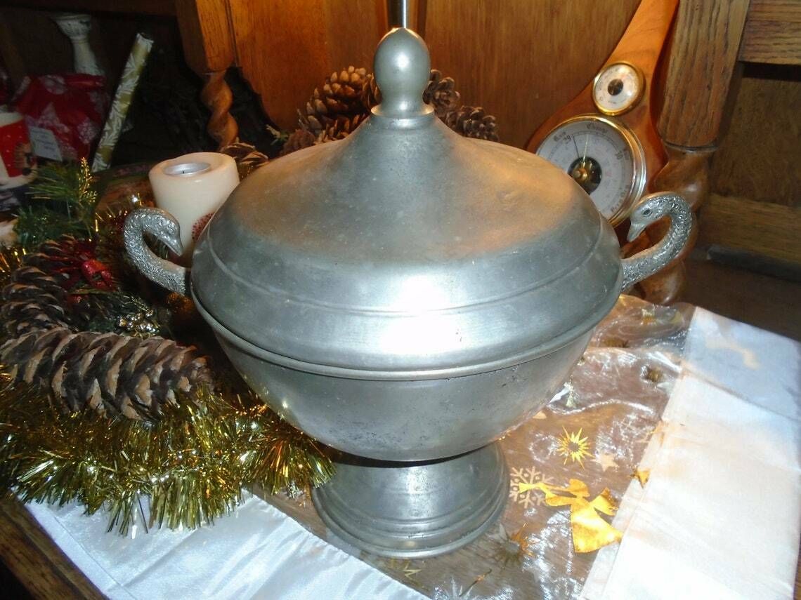 Antique French Pewter Soup Tureen Or Serving Dish, Lidded, Circa 1920s, Art Deco, Bird Handles photo vintage
