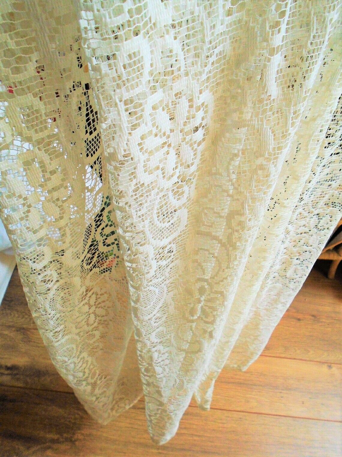 Vintage French Single White Polyester Lace Curtain, Length 2.0 M, Width 1.44 M (One Large Hem Of 13 Cm) photo 62.0