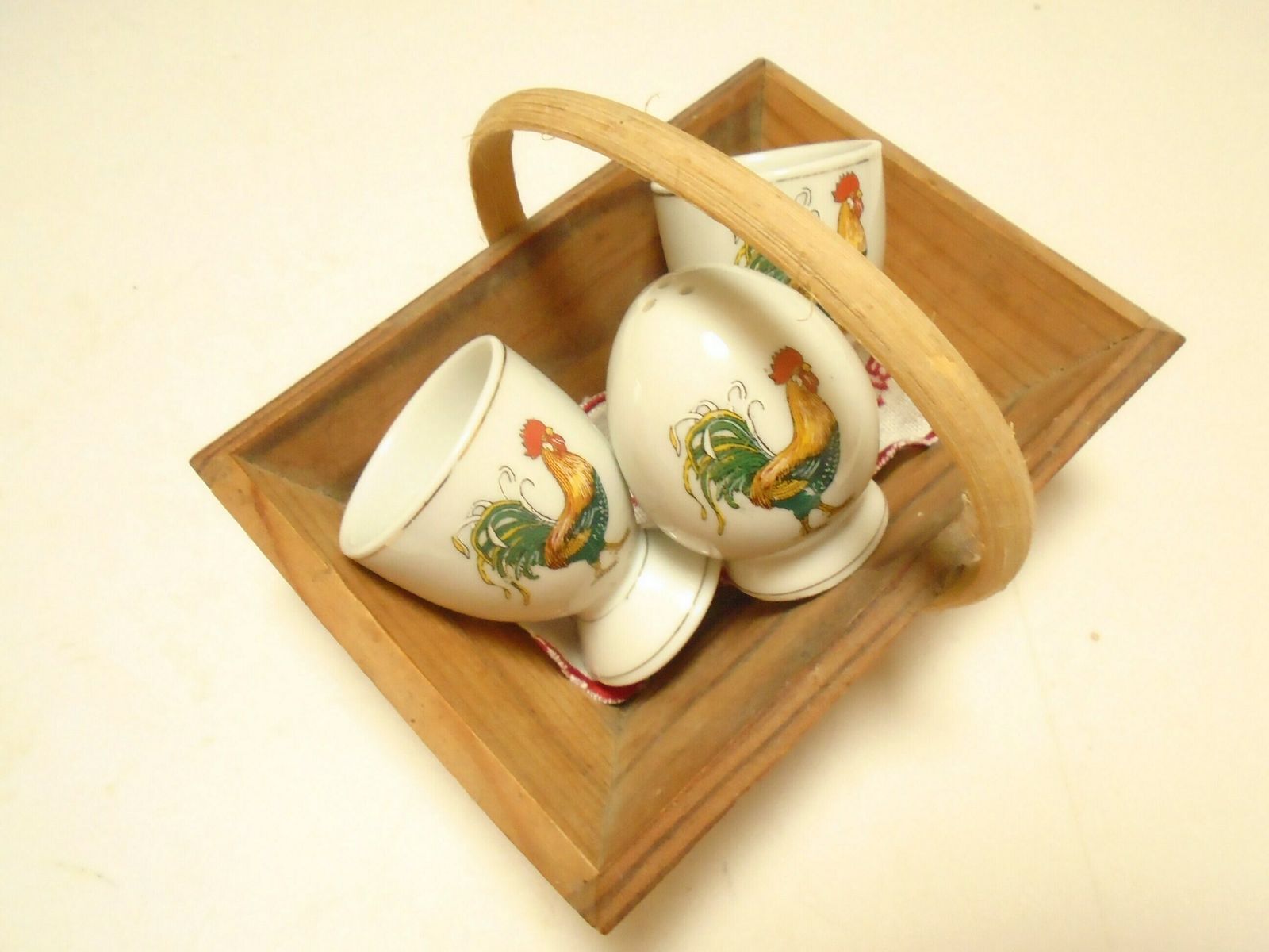 Vintage French Wood Basket With 2 Porcelain Egg Cups And 1 Salt Shaker, Cockerel Design Coquetier photo buy