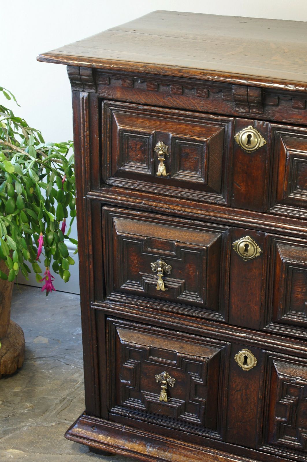 17th Century Oak Cushion Moulded Dresser Base photo Furniture