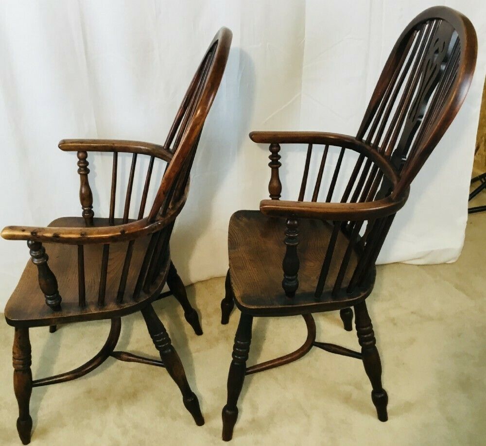 photo furniture Pair Of Yew & Elm Windsor Chairs