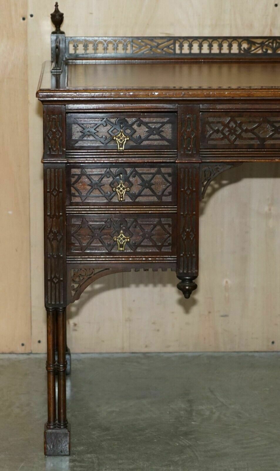 Important Original Edward & Roberts Restored Chinese Thomas Chippendale Desk photo Furniture