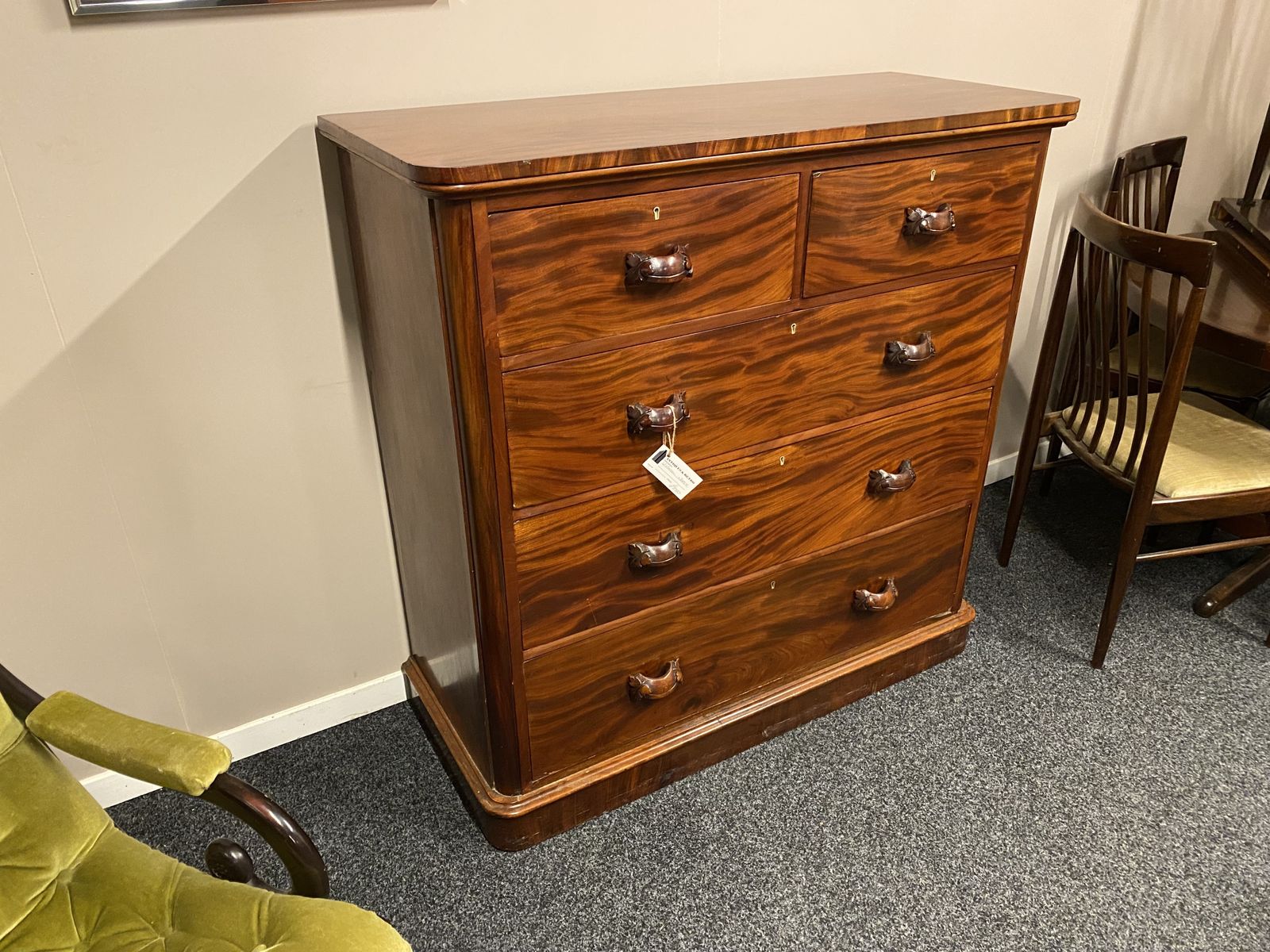 Victorian Mahogany Chest Of Drawers