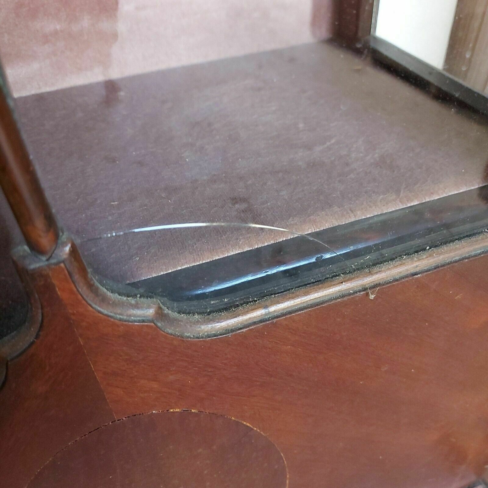 photo vintage 1920's Mahogany Double Door Display Cabinet On Queen Anne Legs For Restoration
