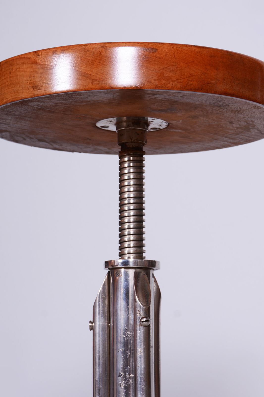 Restored Bauhaus Stool, Mücke Melder, Beech, Chrome Plated Steel, Czechia, 1930s photo furniture