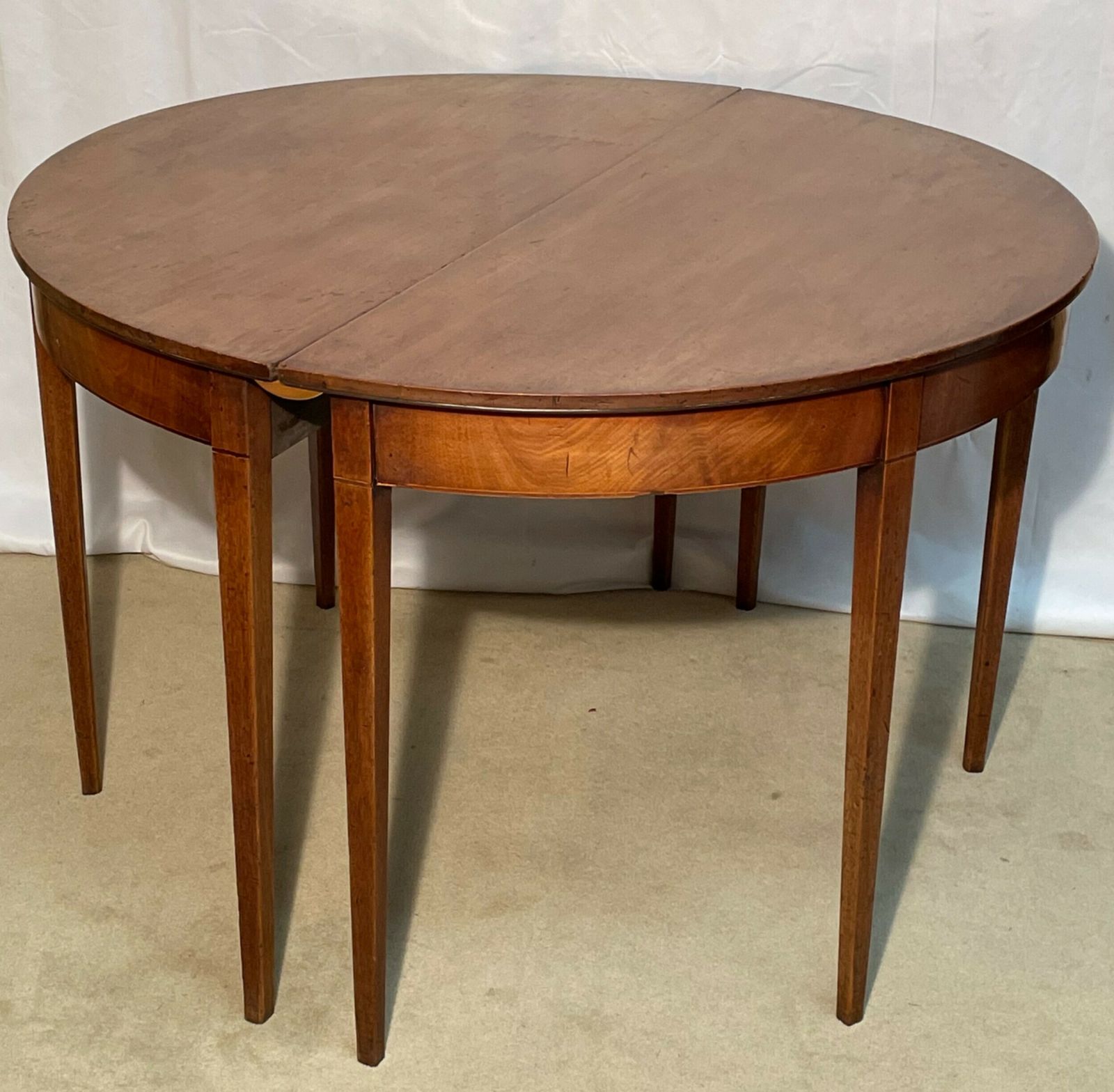 Georgian Dining Table (Demi Lune Ends) photo vintage