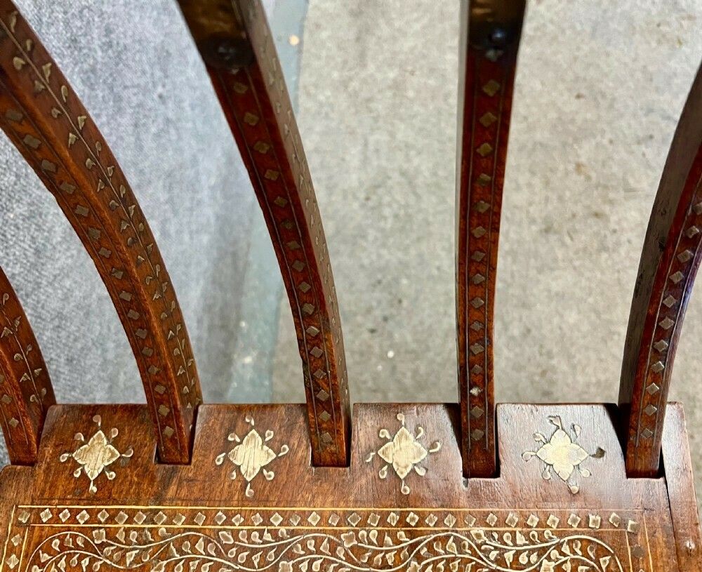 photo vinterior Indian Hoshiarpur Brass Inlaid Savronola Style Armchair