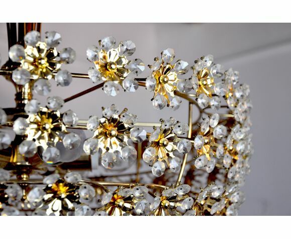 Floral Chandelier In Cut Crystals By Bakalowits And Söhne, Austria, 1970 photo buy