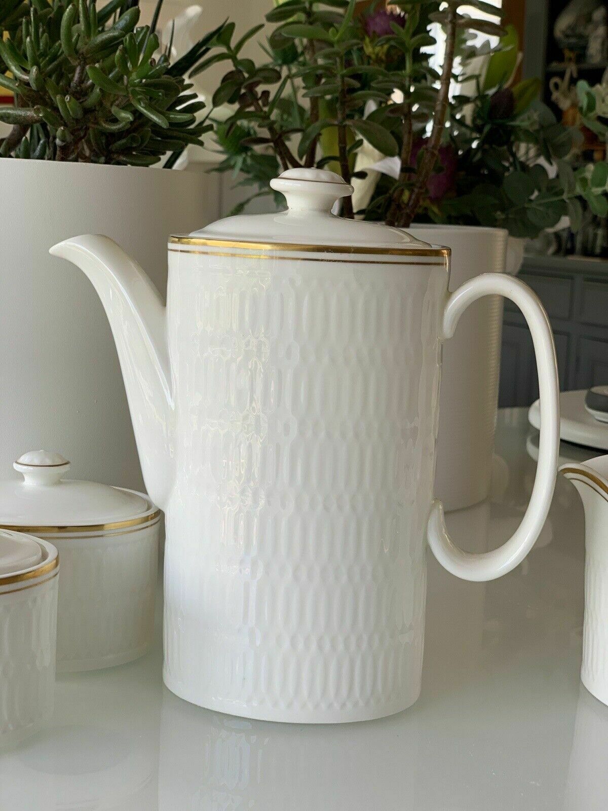 Antique Royal Doulton Coffee Pot, 3 Cups & Saucers, 2 Lidded Pots & Gravy Boat photo for sale