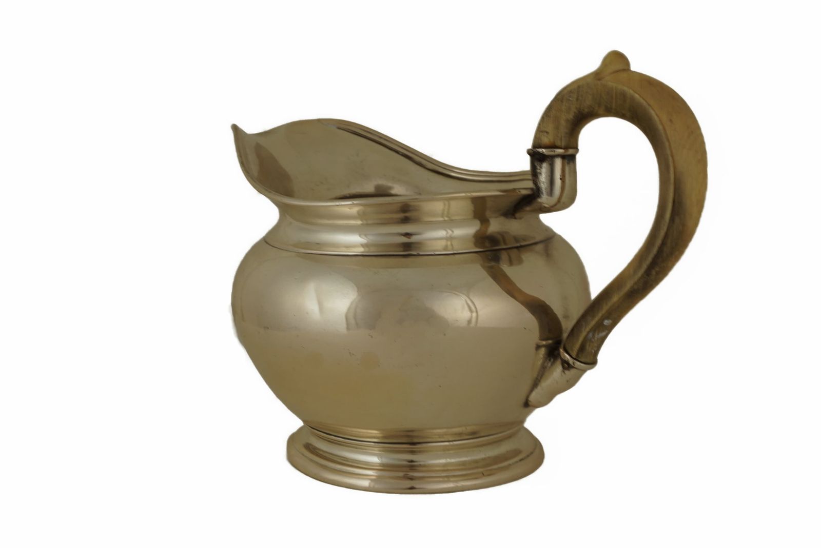 photo furniture Austrian Sterling Silver Tea Service With Teapot, Sugar Bowl And Creamer Set