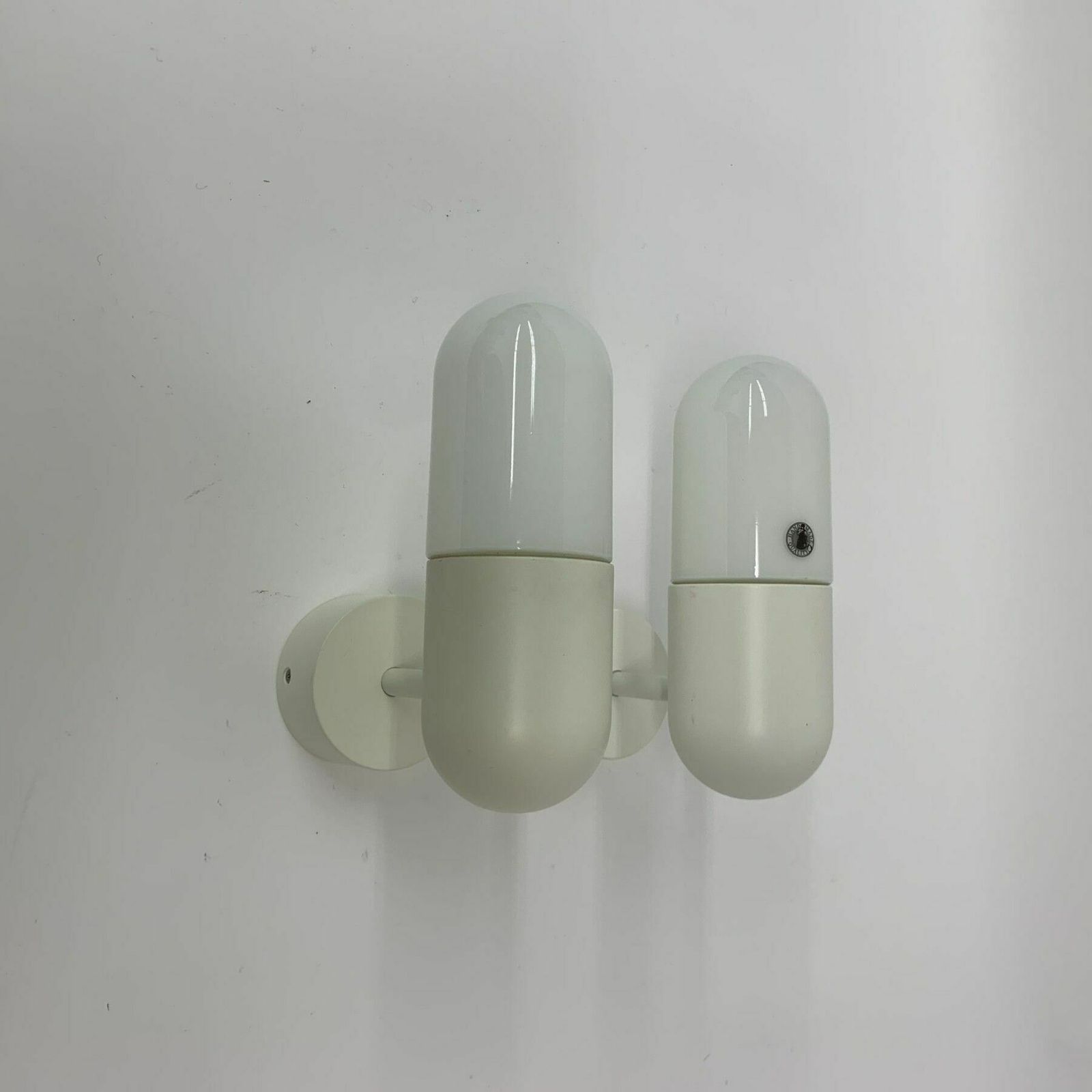Set Van 2 Vintage Ikea Wandlampen photo for sale