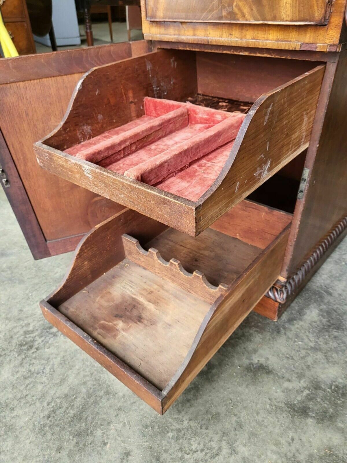 Antique William IV Mahogany Bow Break Front Carved Sideboard Wine Rack Drawers photo 475.0