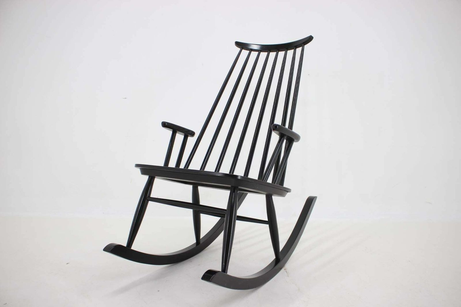 1960s Varjosen Puunjalostus Beech Rocking Chair, Finland photo 815.0