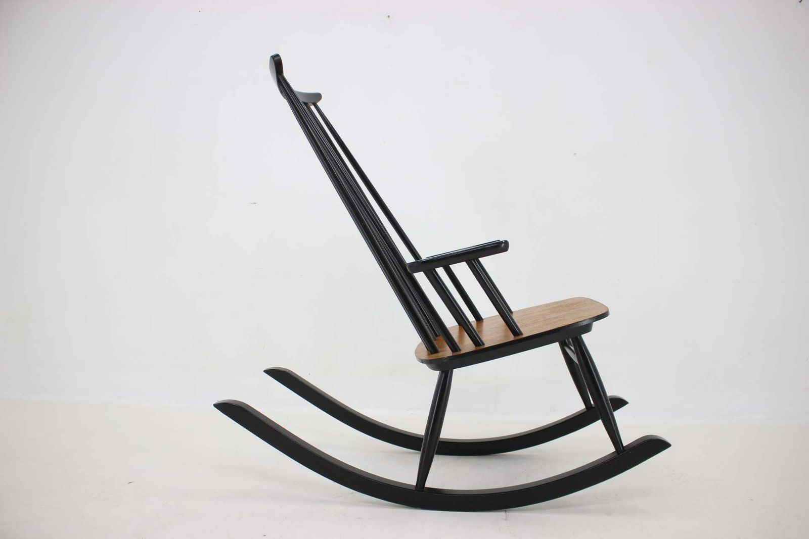photo for sale 1960s Varjosen Puunjalostus Beech Rocking Chair, Finland