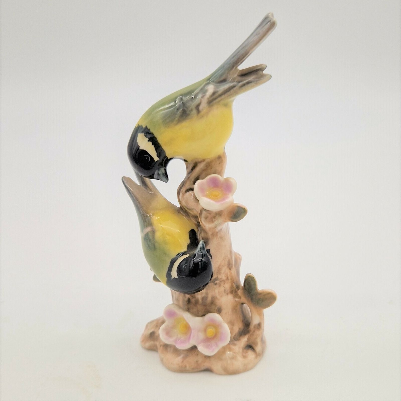 Porcelain Figurine "Titmouse" By Göbel. 1970   1975 photo for sale