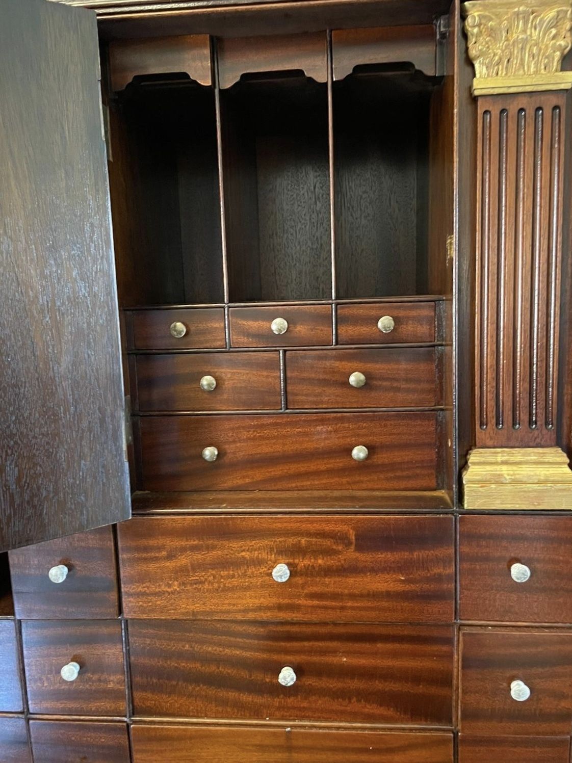 Outstanding Quality Antique Chippendale Style Mahogany Bookcase photo buy