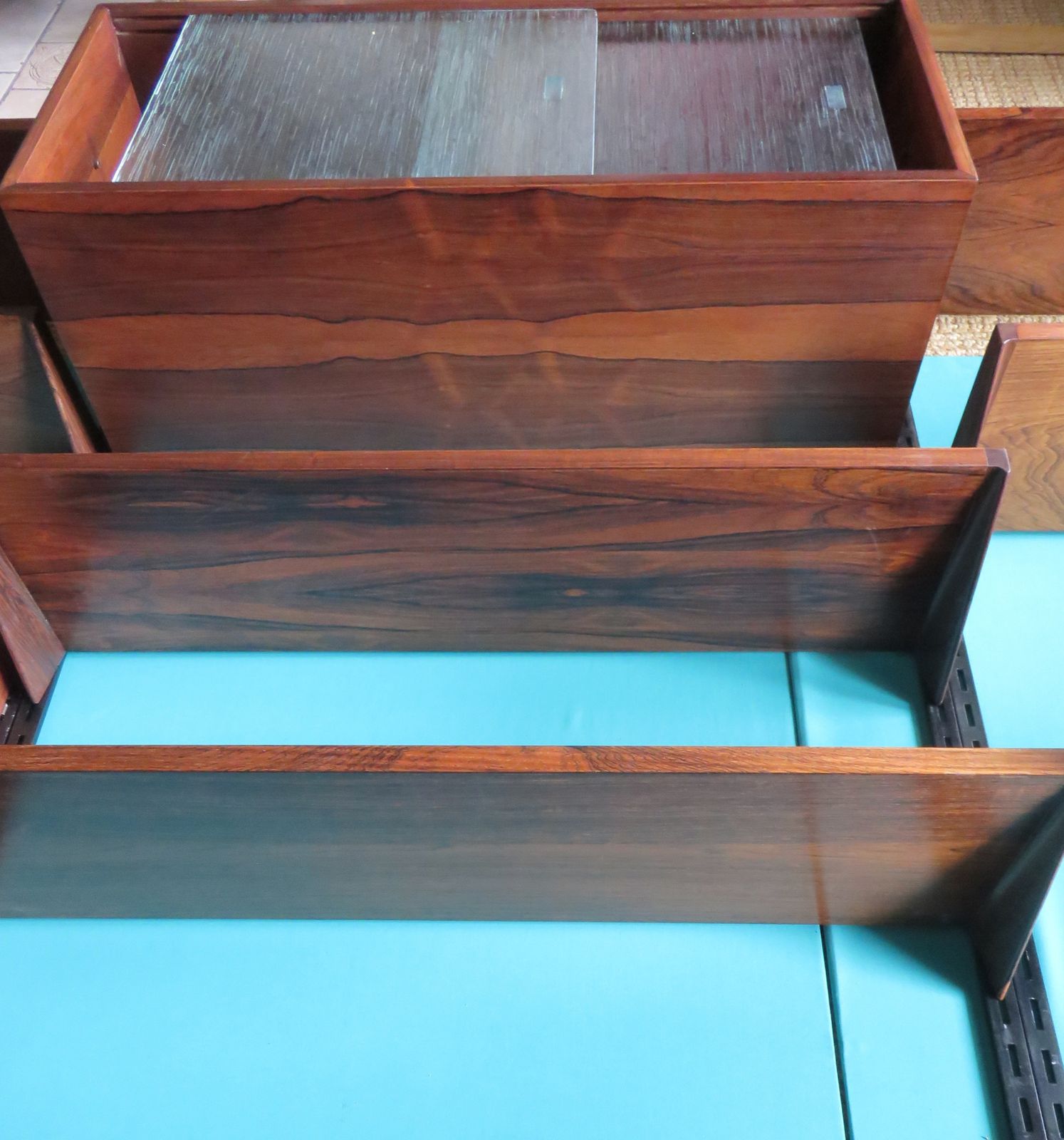 photo furniture Bookcase In Rosewood With A System Of Shelves And Boxes. Kai Kristiansen, Denmark 1960