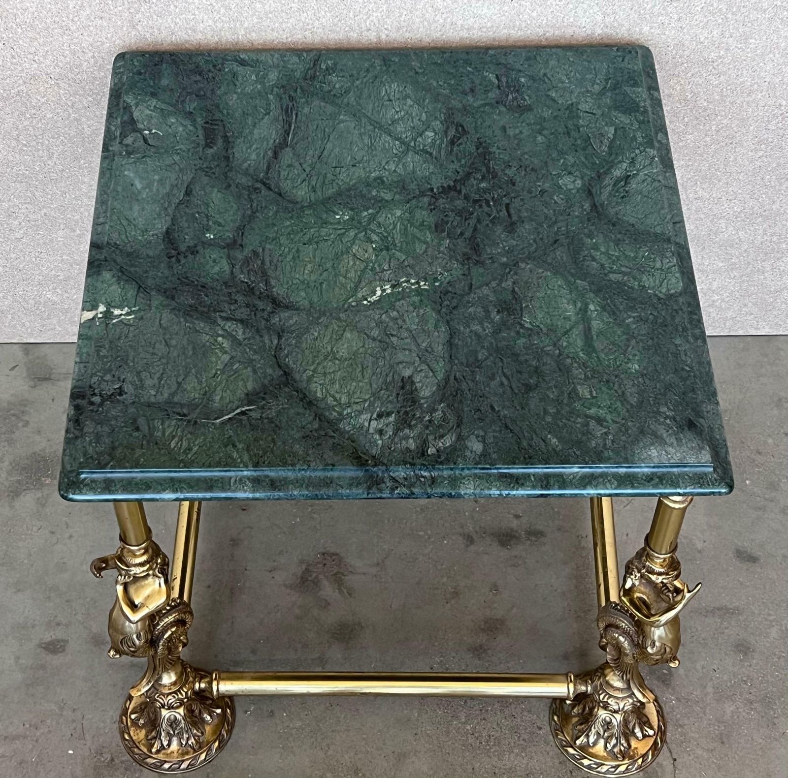 Table d'appoint italienne carrée en bronze, plateau en marbre vert, vers 1845 photo 2046.0