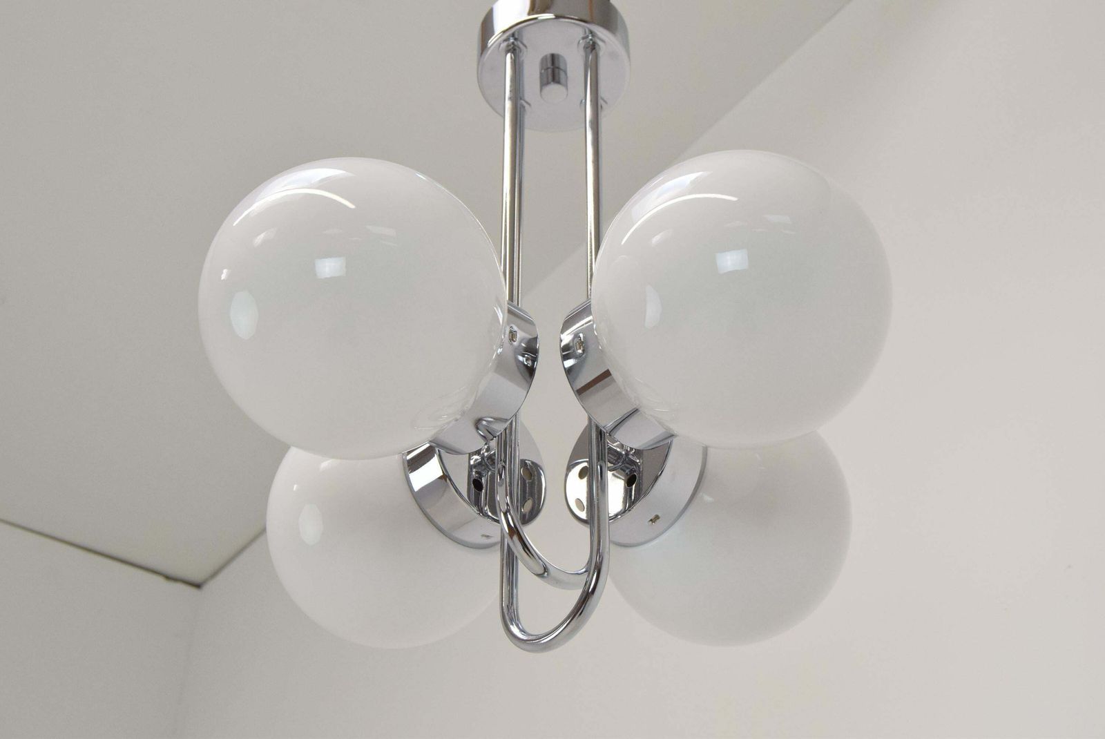 Mid Century Designed Chandelier By Jílové U Děčín, Czechoslovakia, 1970's. photo vintage