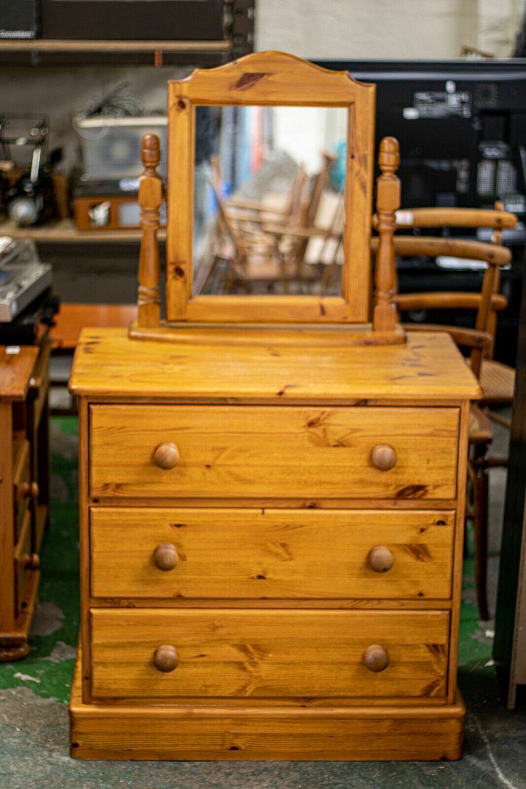 Modern Pine Farmhouse 3 Drawer Combination Dresser, With Mirror!