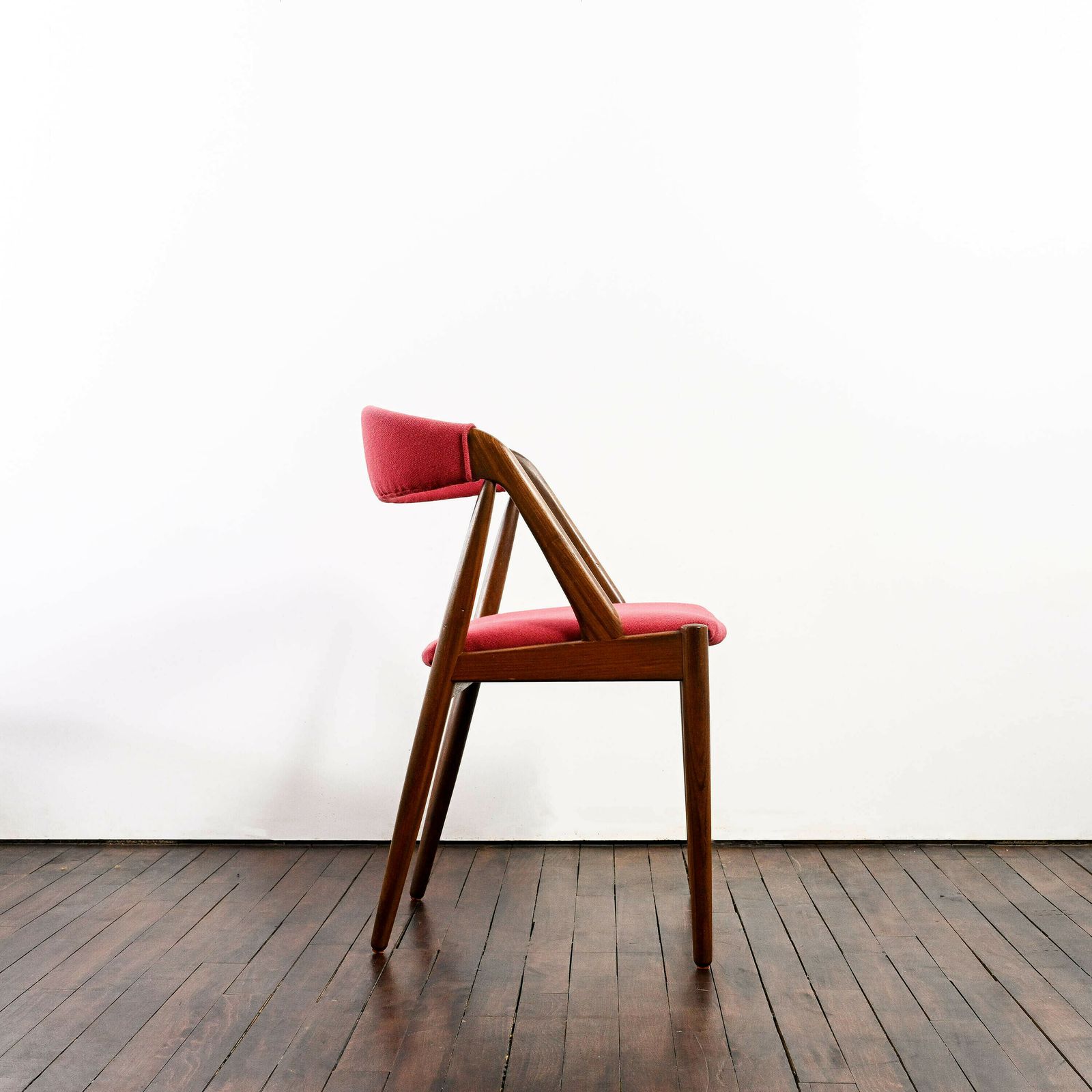 Set Of 4 Kai Kristiansen Teak Chairs Model 31 photo for sale
