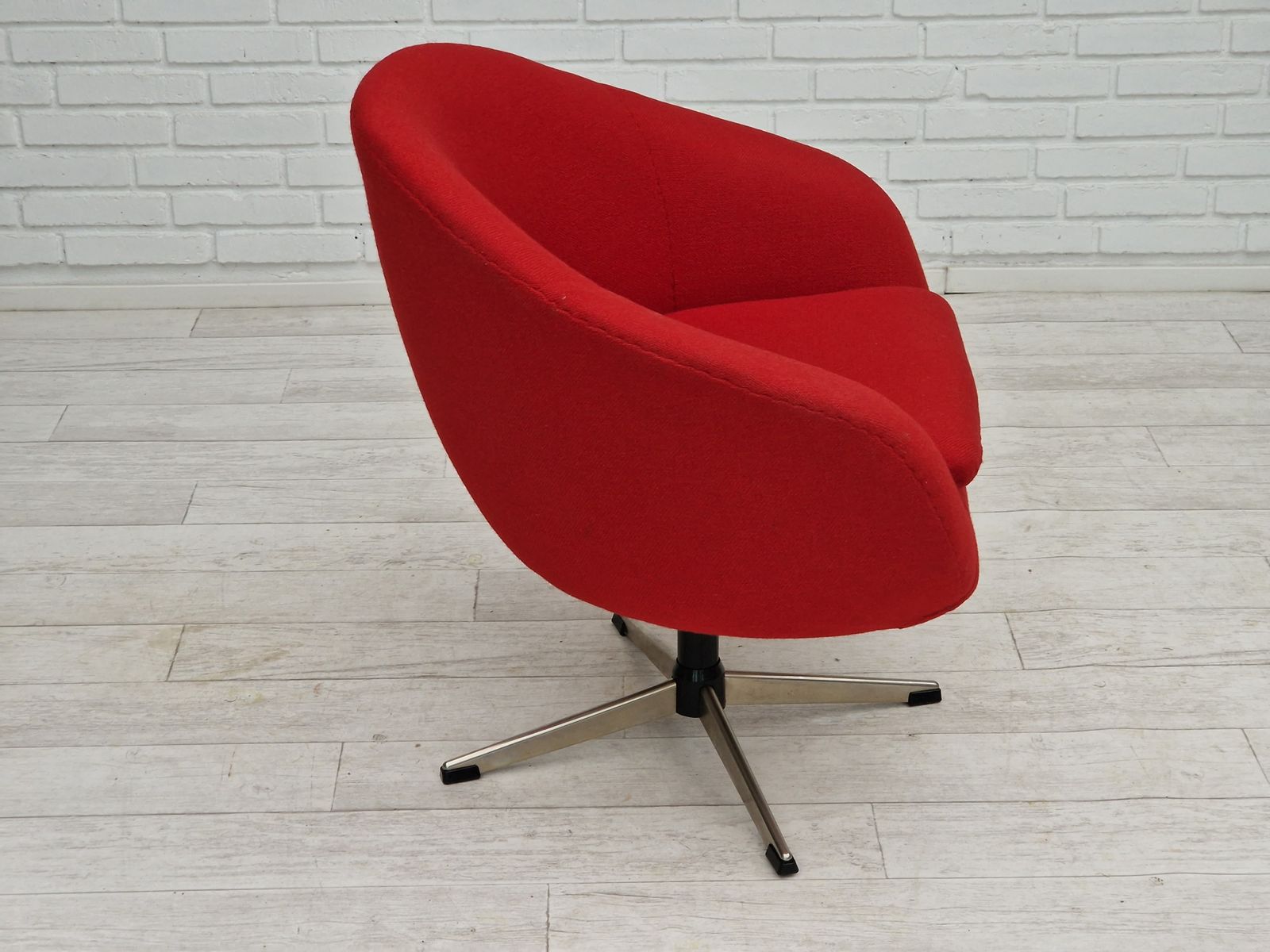 1960s, Scandinavian Design By Karl Eric Klote, Swivel Lounge Chair, Furniture Wool. photo buy