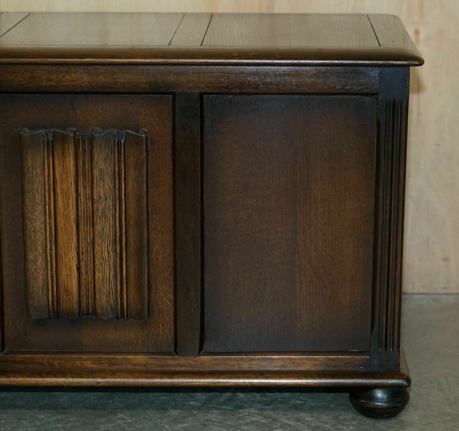 Vintage Jacobean Style English Oak Linen Trunk Or Chest For Clothes Toys Etc photo Furniture