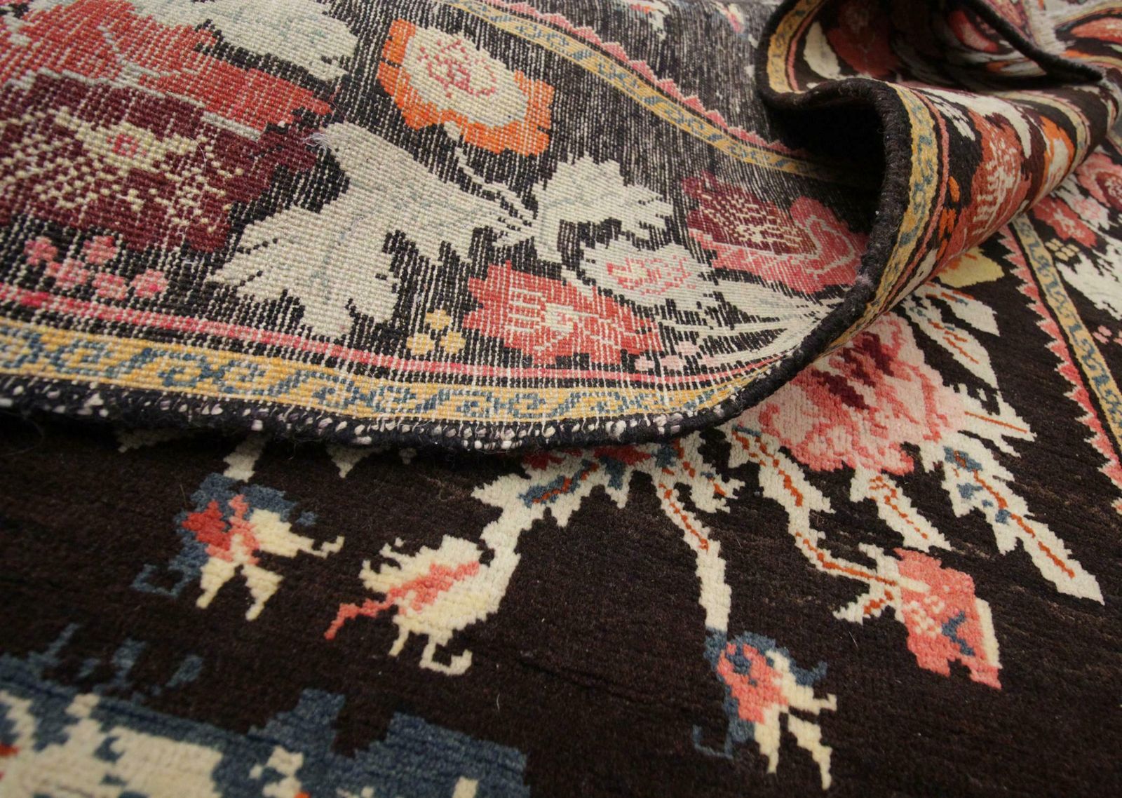 Antique Rug Caucasian Karabagh, Handmade Carpet Oriental Rug, Floral Area Rugs photo vintage