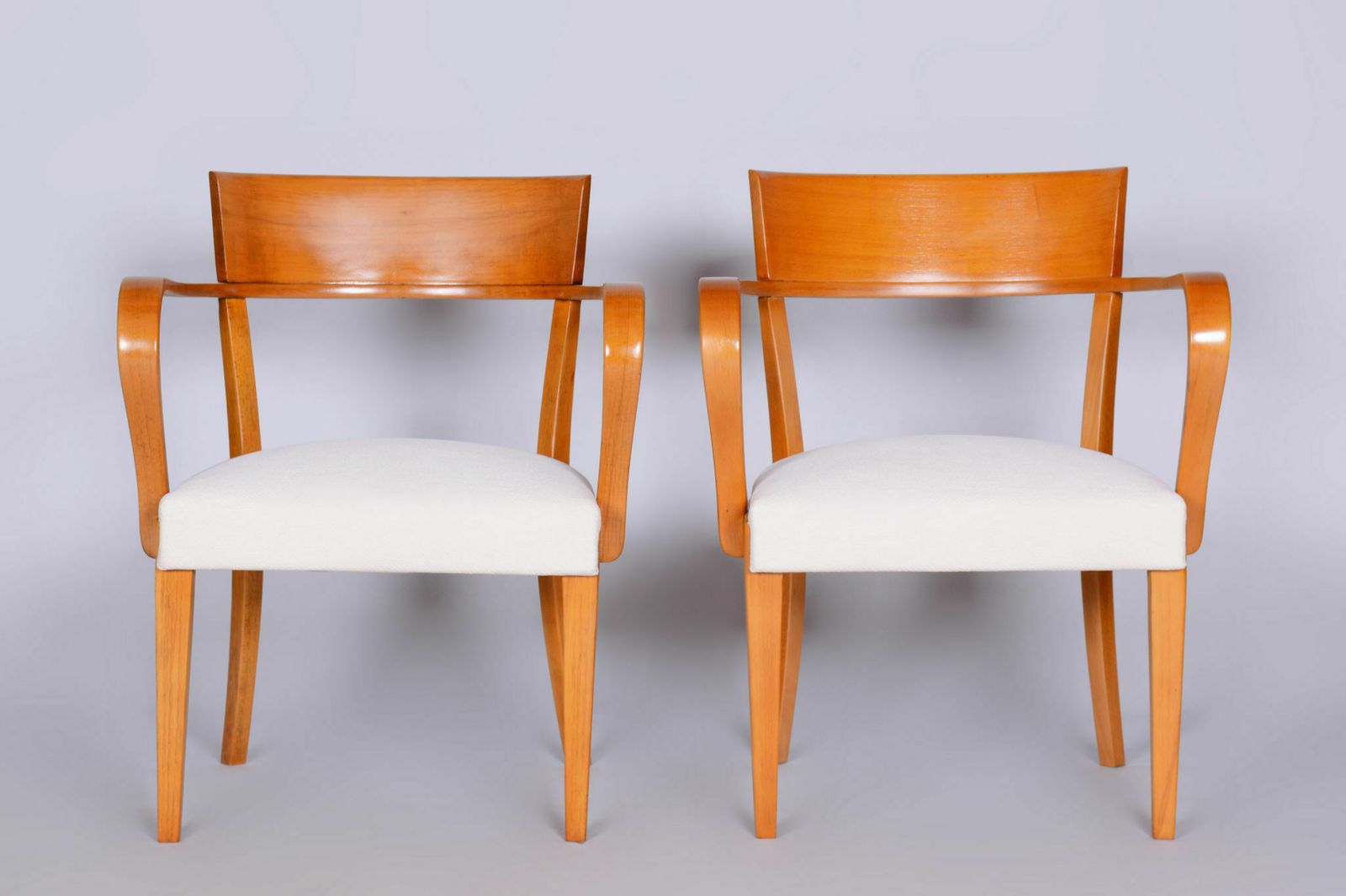 Pair Of White Artdeco Beech Armchairs, Jindrich Halabala, Up Zavody, 1930s photo vinterior