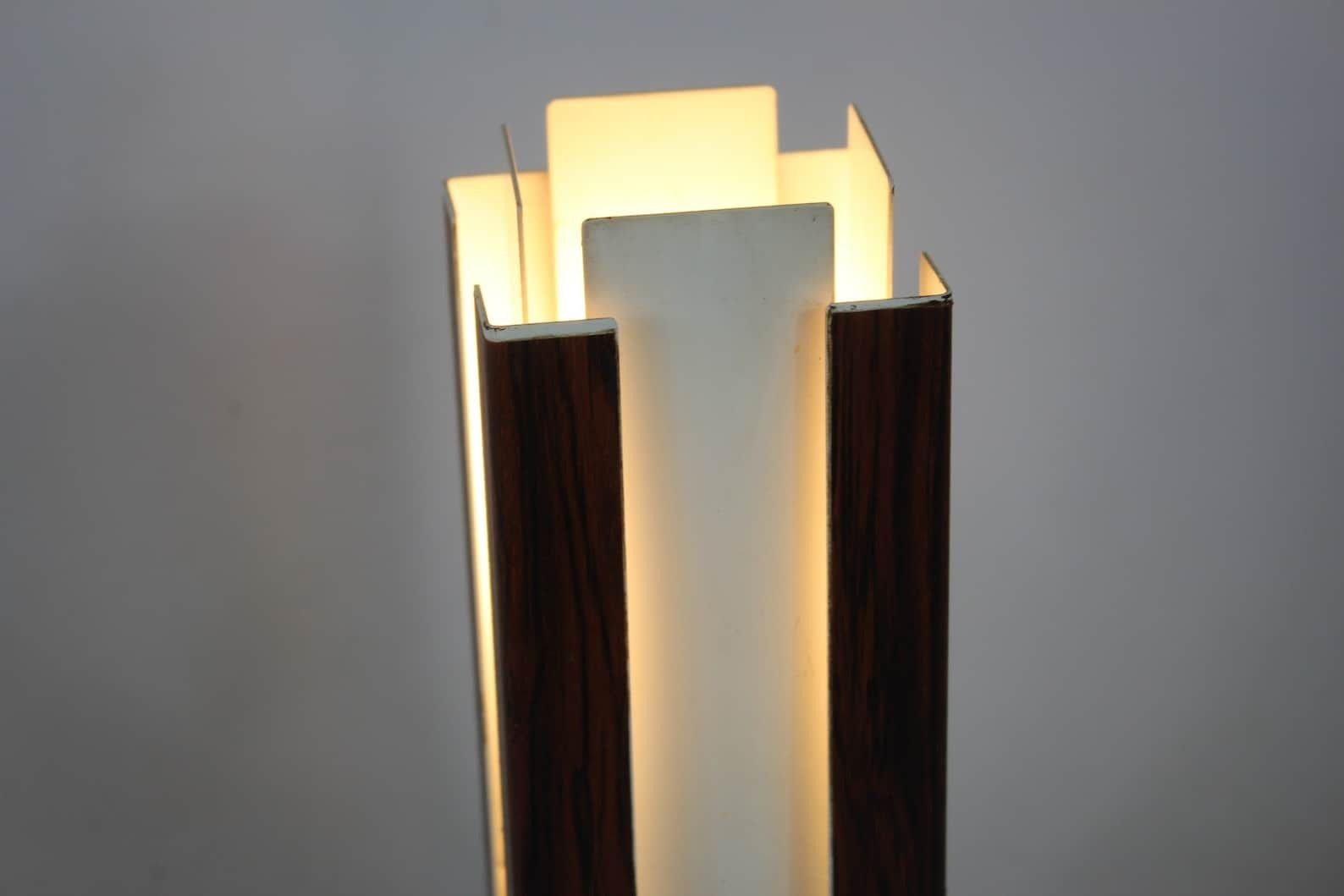 Mid Century Modern Draaibare Tafellamp, Gemaakt Door Philips, Mogelijk Louis Kalff photo 147.0
