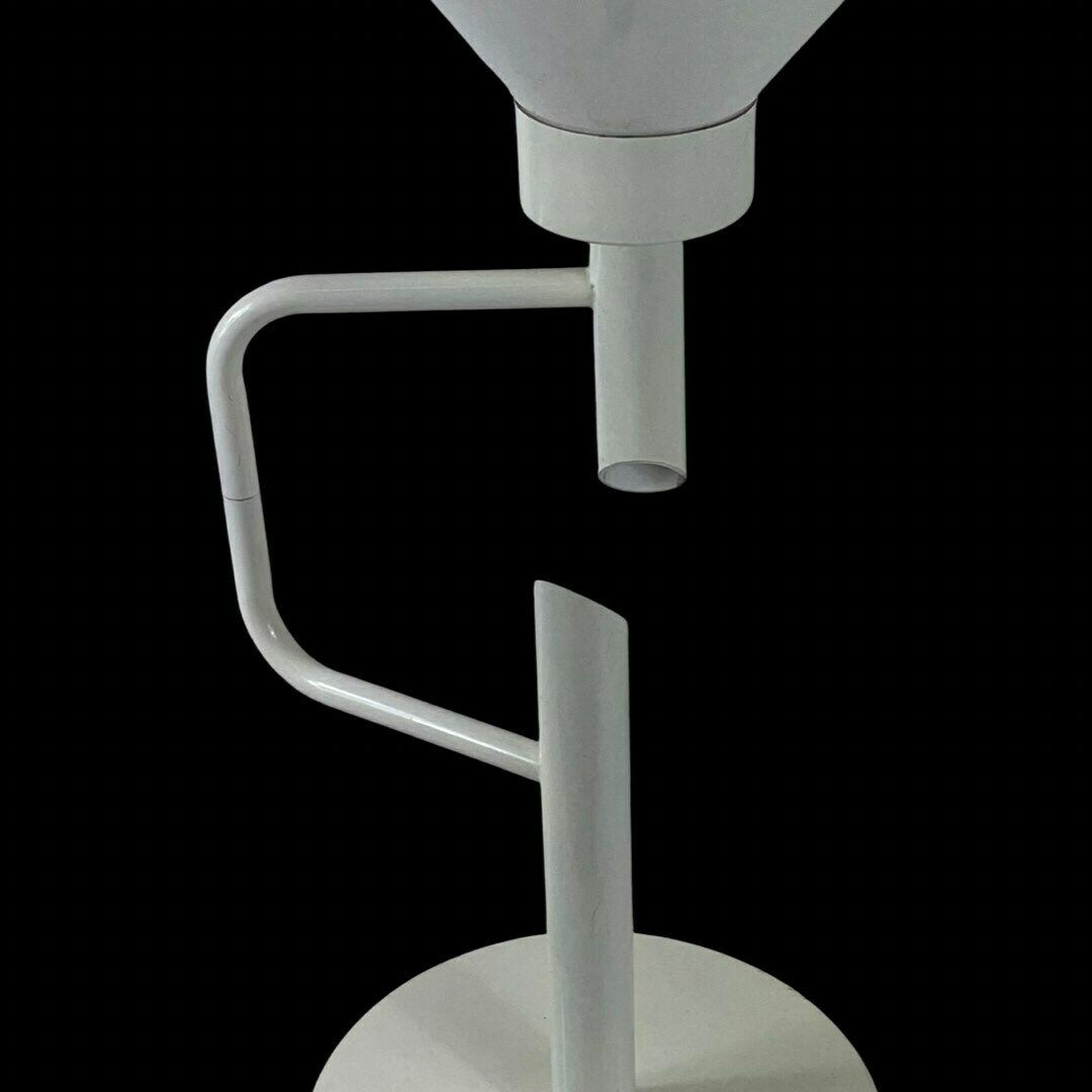 Pop Art / Space Age Design   Trechtervormige Lamp   Verstelbare Voet photo Verlichting