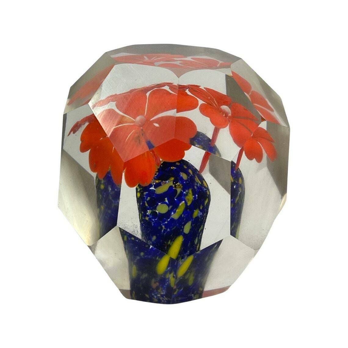 Handmade   Facet Cut   Presse Papier / Paperweight  Floral Decor