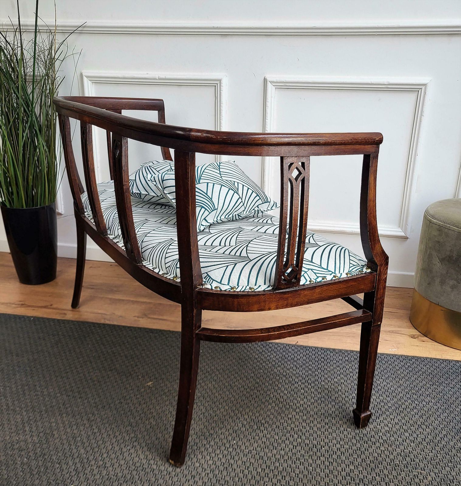 20thcentury Italian Wooden Carved Upholstered Hallway Entrance Settee Sofa Bench photo buy