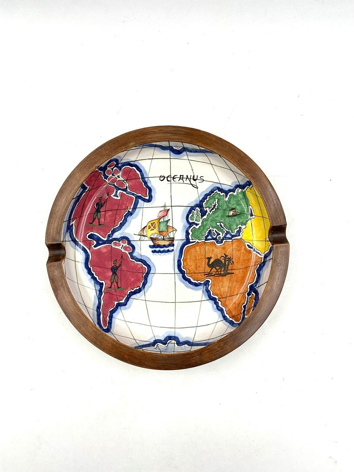 Polychrome Ceramic World Map Catchall / Ashtray, Zaccagnini Italy 1940s photo vintage