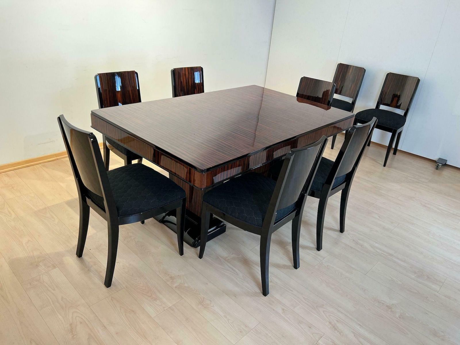 photo furniture Art Deco Expandable Dining Room Set With 8 Chairs, Makassar, France Circa 1930