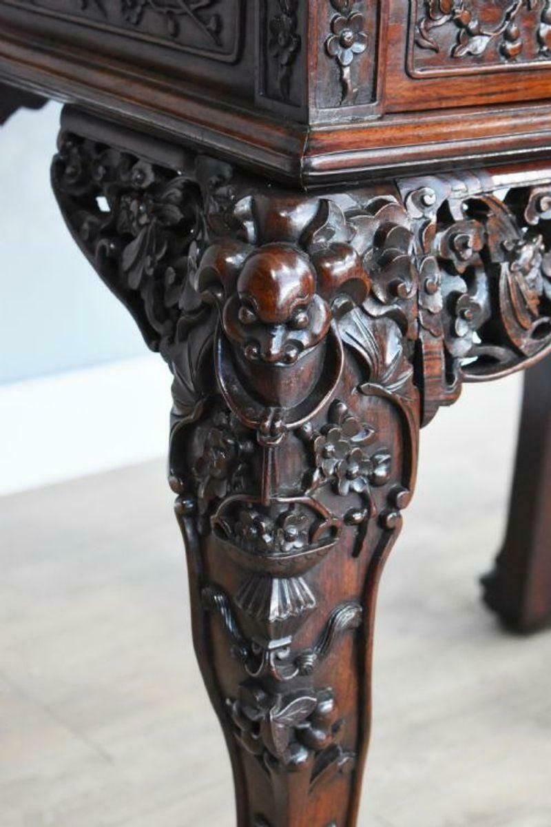 photo furniture 19th Century Chinese Padouk Wood Desk