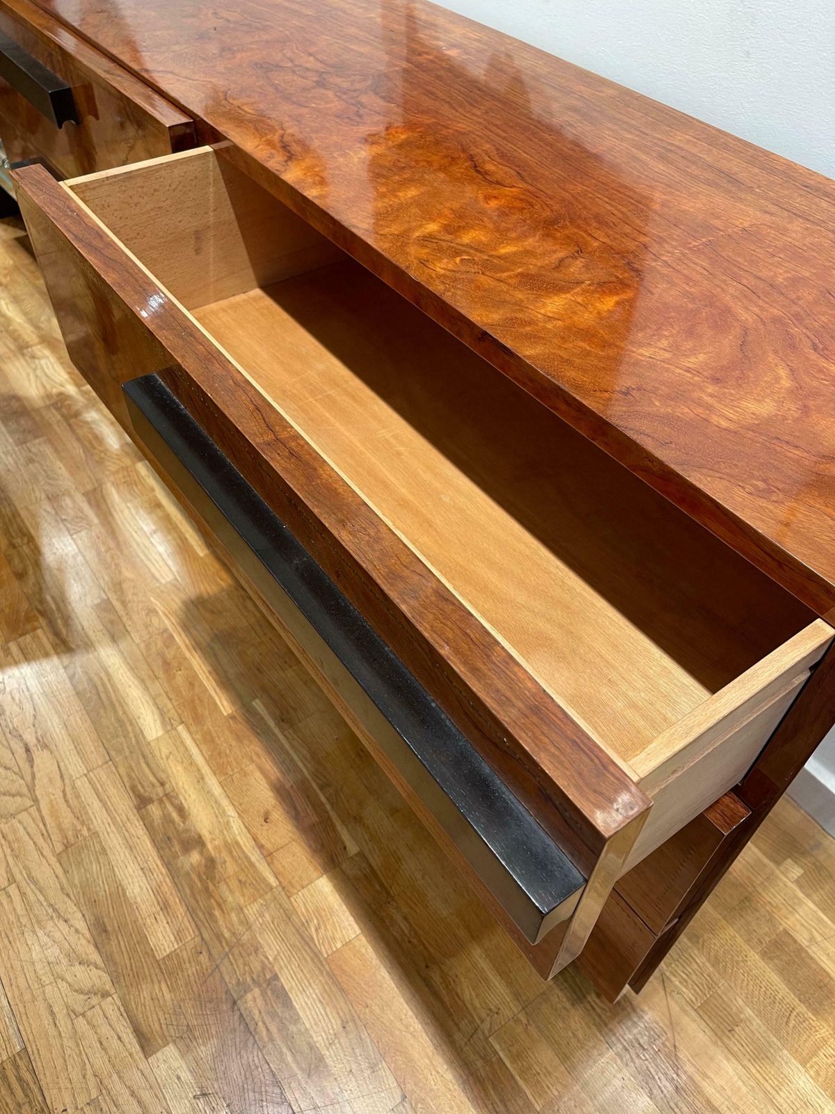 André Sornay (1902 2000), Varnished Plywood Chest Of Drawers photo vinterior