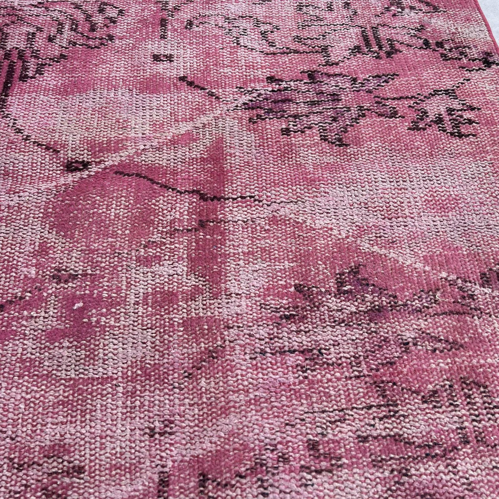 photo furniture Distressed Turkish Narrow Runner Wool Vintage Rug, Over Dyed Pink