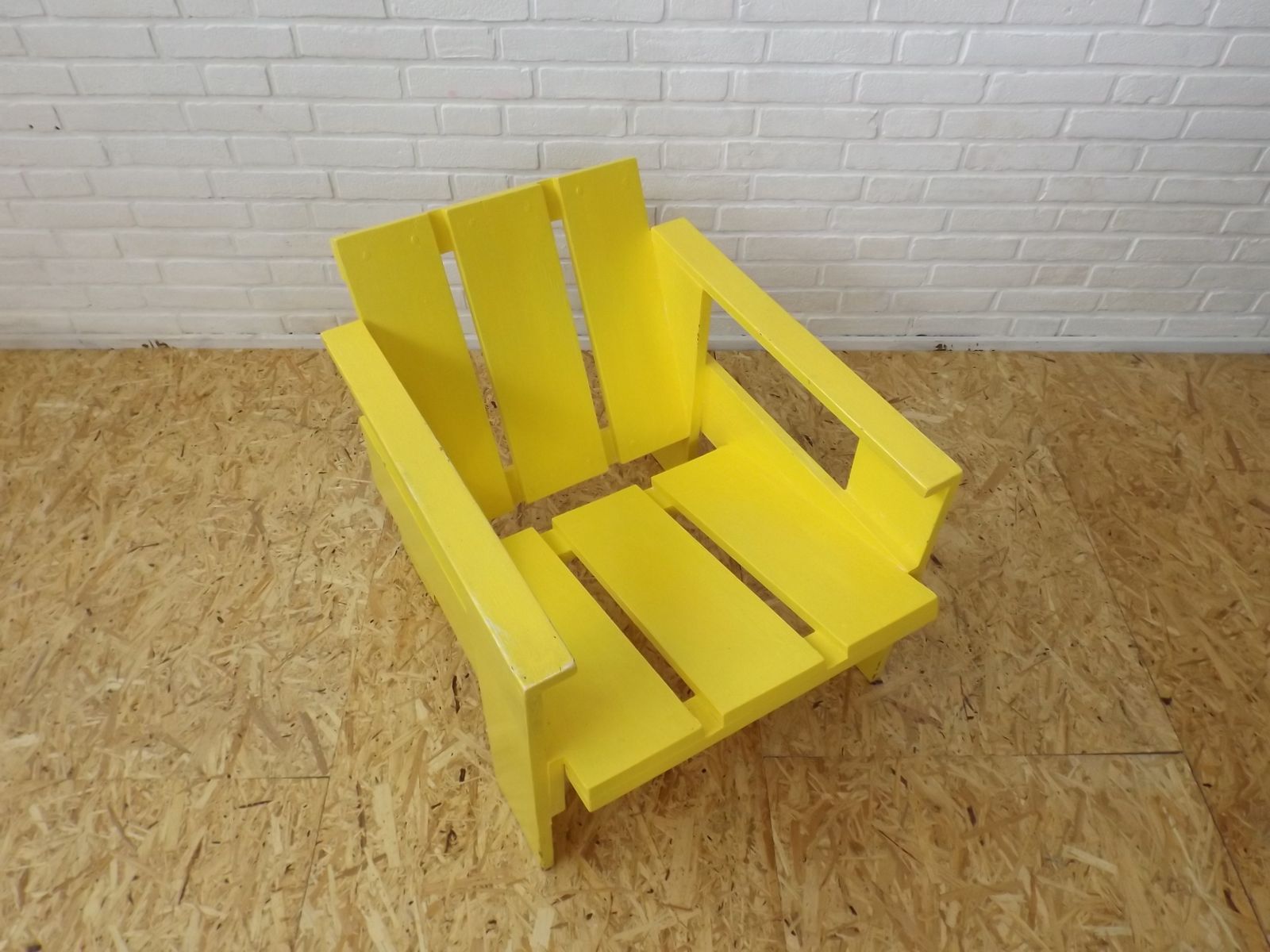 Crate Chair, Modernist, By Gerrit Rietveld photo for sale
