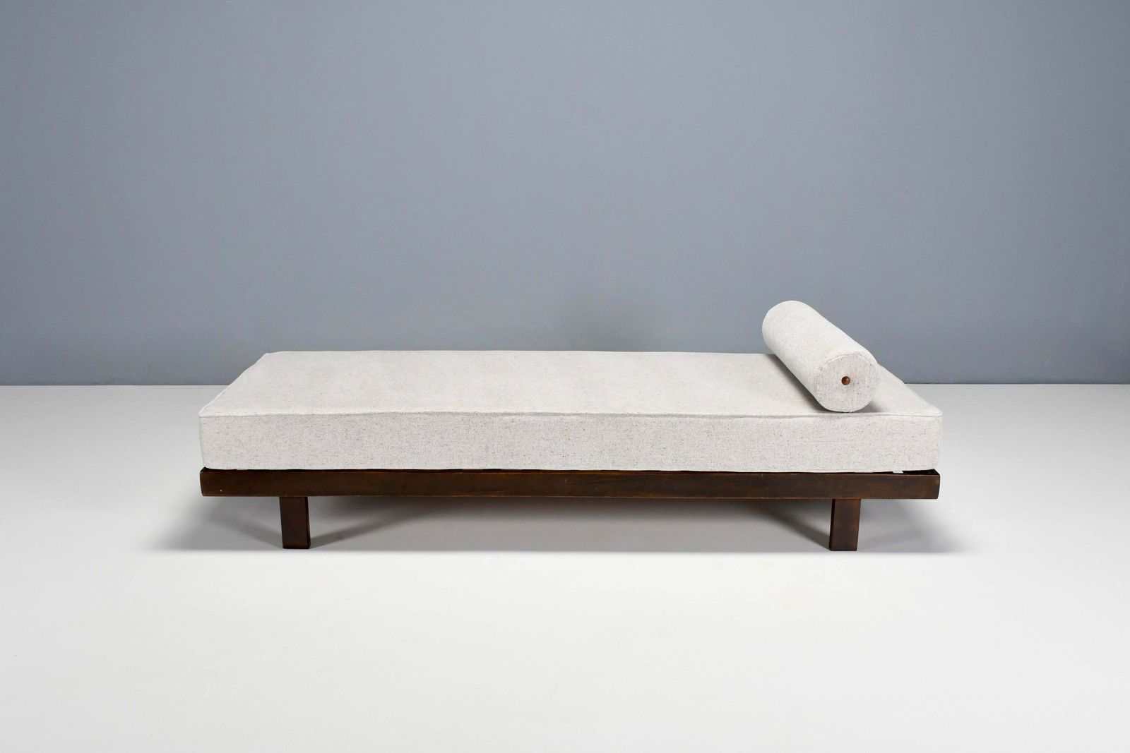 Minimalist Daybed By Jorge Zalszupin For L’atelier, Brazil, 1959 '2 Available' photo buy