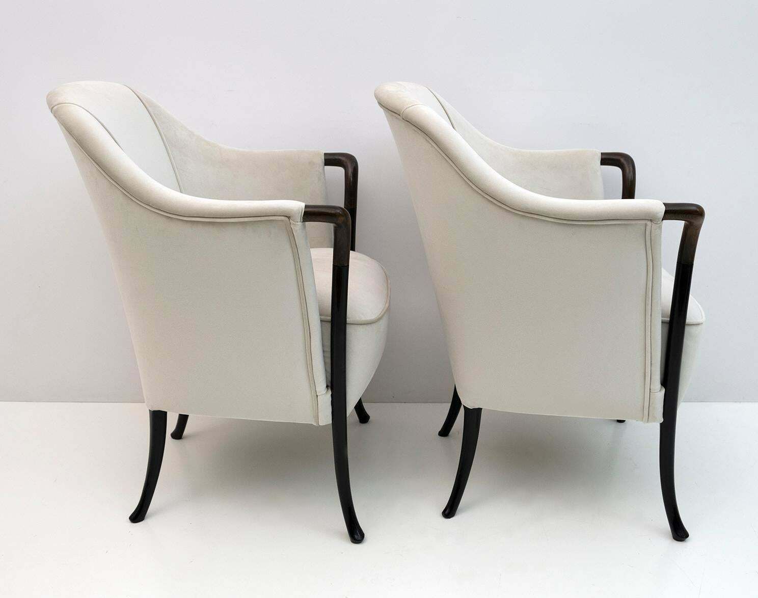 Pair Of Giorgetti Italian Velvet Armchairs "Progetti", 1980s photo for sale