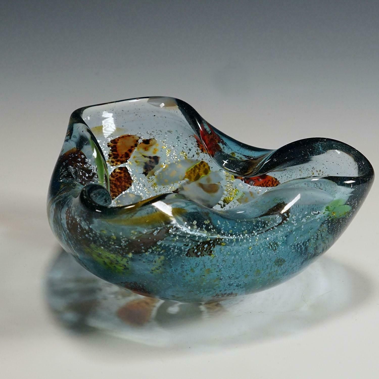 Aureliano Toso (Attr.) Murano Art Glass Bowl 1950s photo for sale