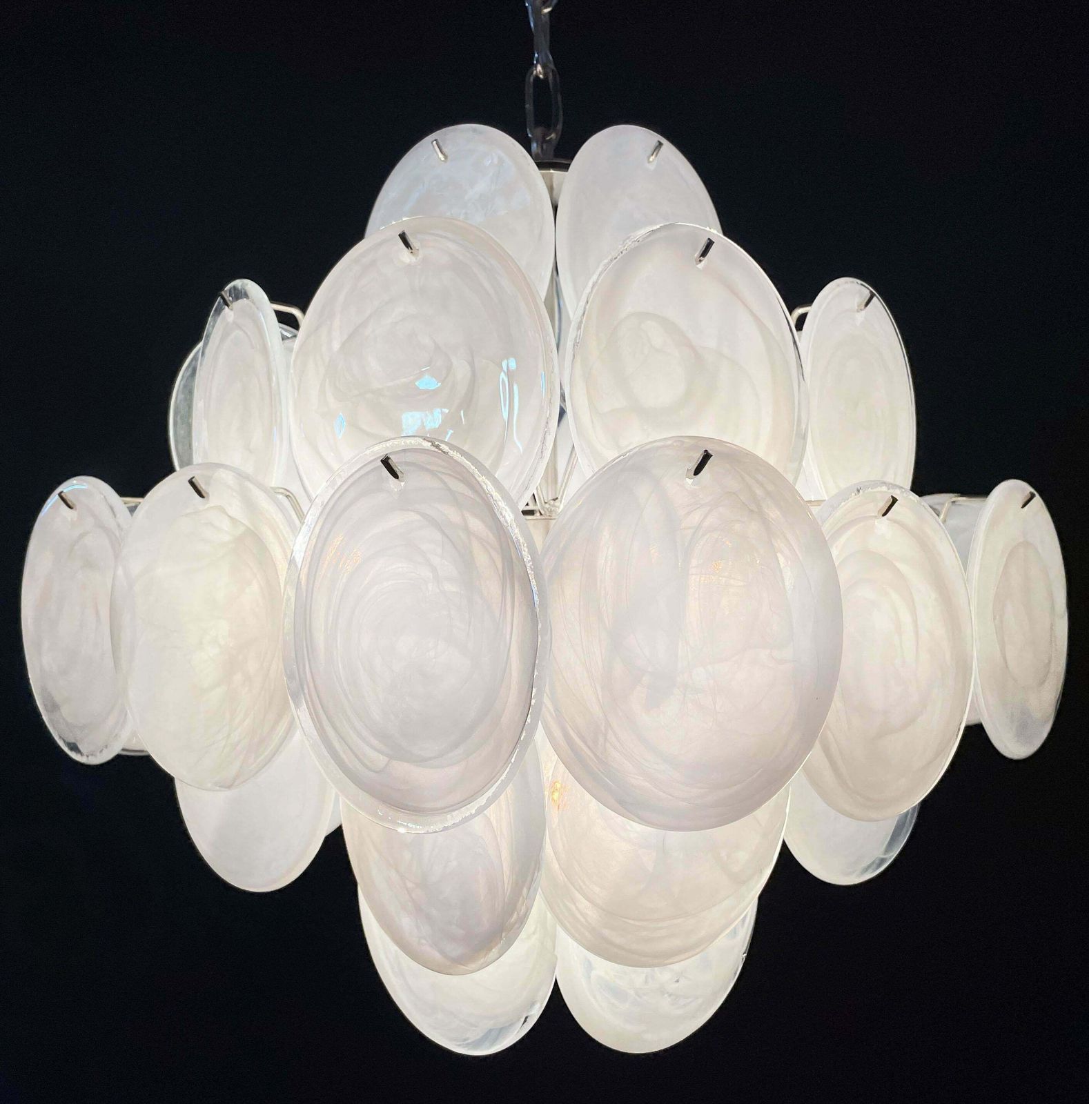 Elegant 1970s Vintage Italian Murano Chandeliers, 36 White Disks photo vinterior