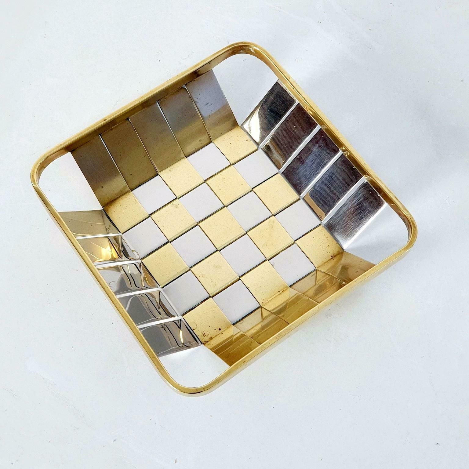 Italian Metal Basket 1970s, Vintage photo furniture